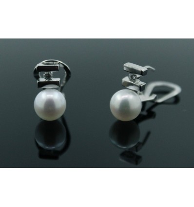 Pendientes de oro blanco (18K) con diamante y perla cultivada