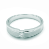Solitario de oro blanco (18K) con diamante