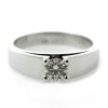 Solitario de oro blanco (18K) con diamante