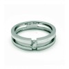 Solitario de oro blanco (18K) con diamante