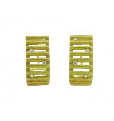 Pendientes de oro amarillo (18K) con diamante