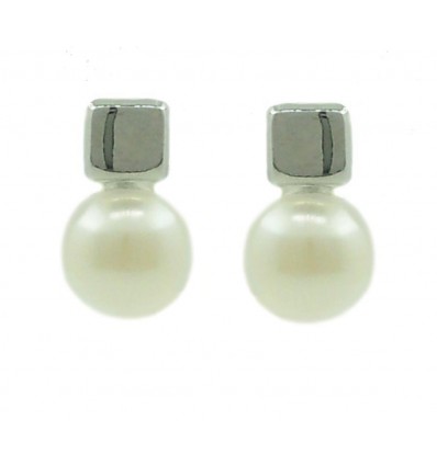 Pendientes de oro amarillo (18K) con perla