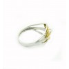 Sortija de oro blnaco y oro amarillo (18K) con zirconita