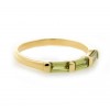 Anillo de oro de 18K con olivina