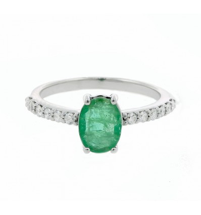 Anillo de oro blanco con diamantes y esmeralda