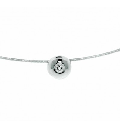 Sirga de oro blanco con colgante de diamante