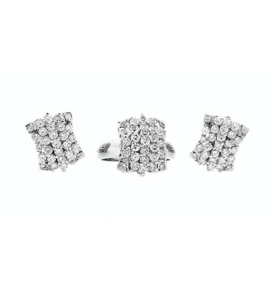 Juego pendientes y sortijade oro con diamantes