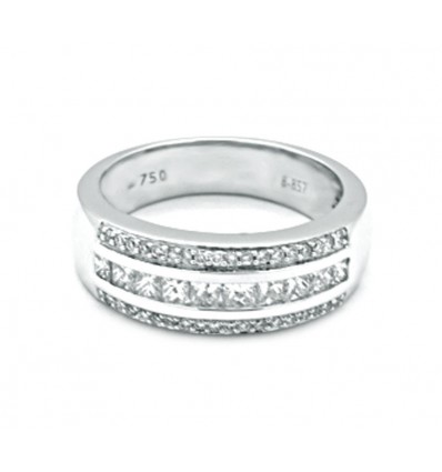 Sortija de oro blanco con diamantes